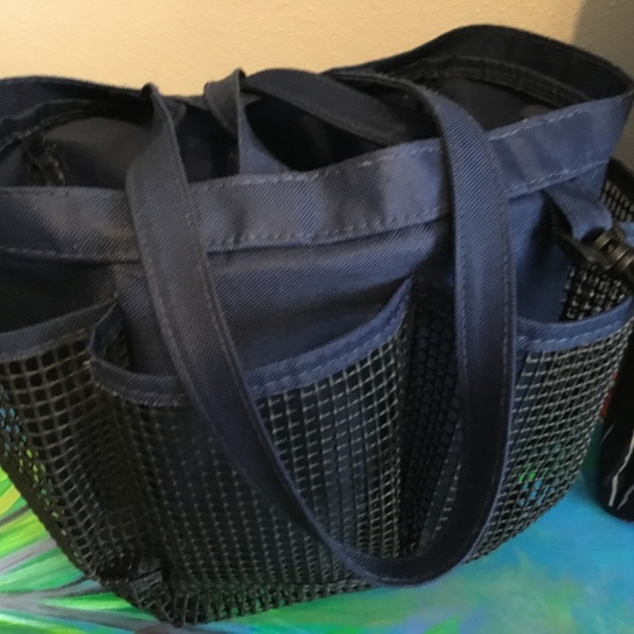 Shower Caddy and Laundry tote - Picture 5 of 5